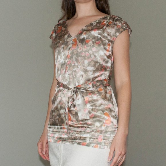 Banana Republic Silk Watercolor Floral Tie Waist Tunic - Picture 1 of 11